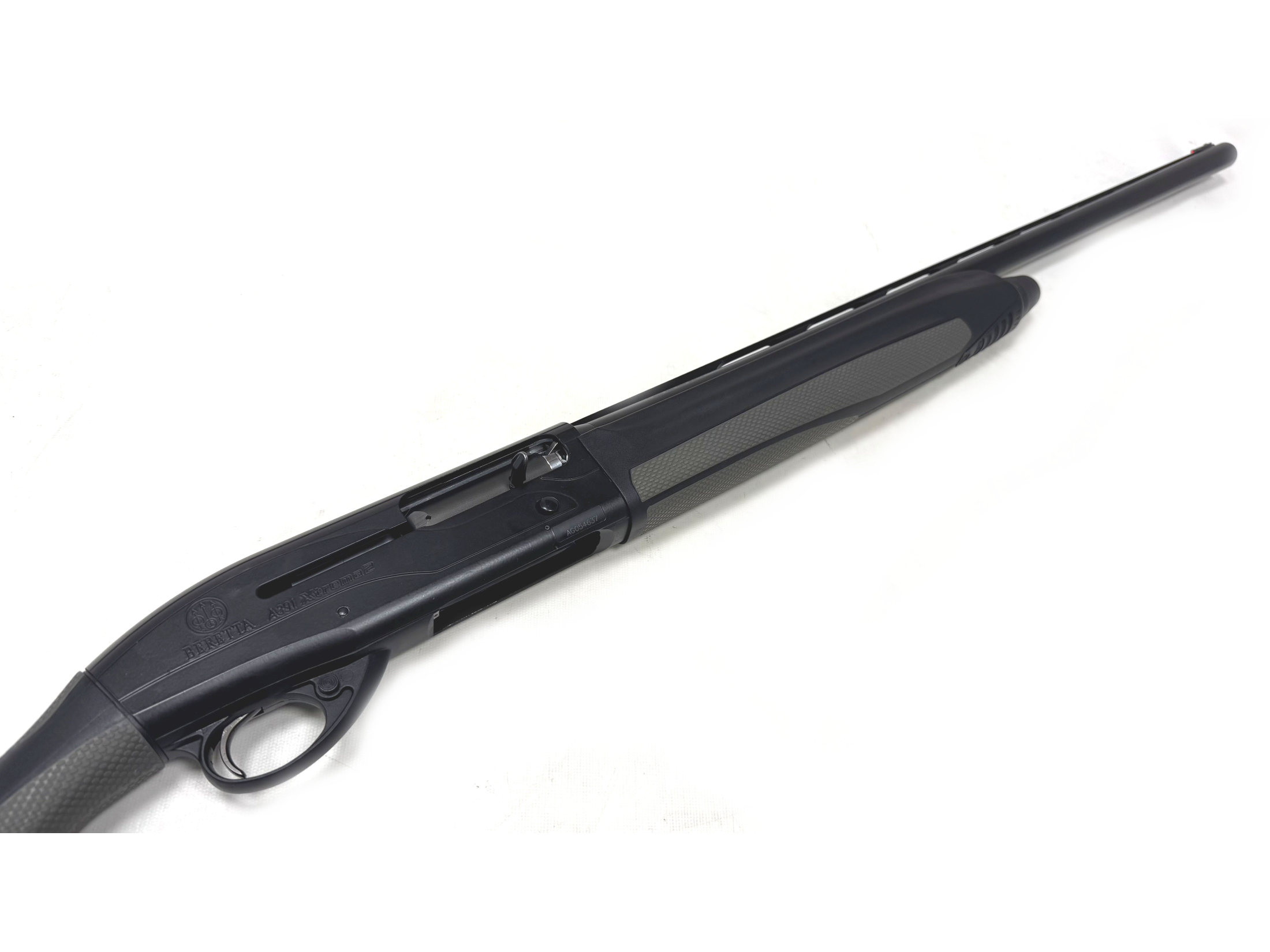 Used Beretta Xtrema 2 Black Synthetic 28" Semi-Auto 12B Shotgun Image 3
