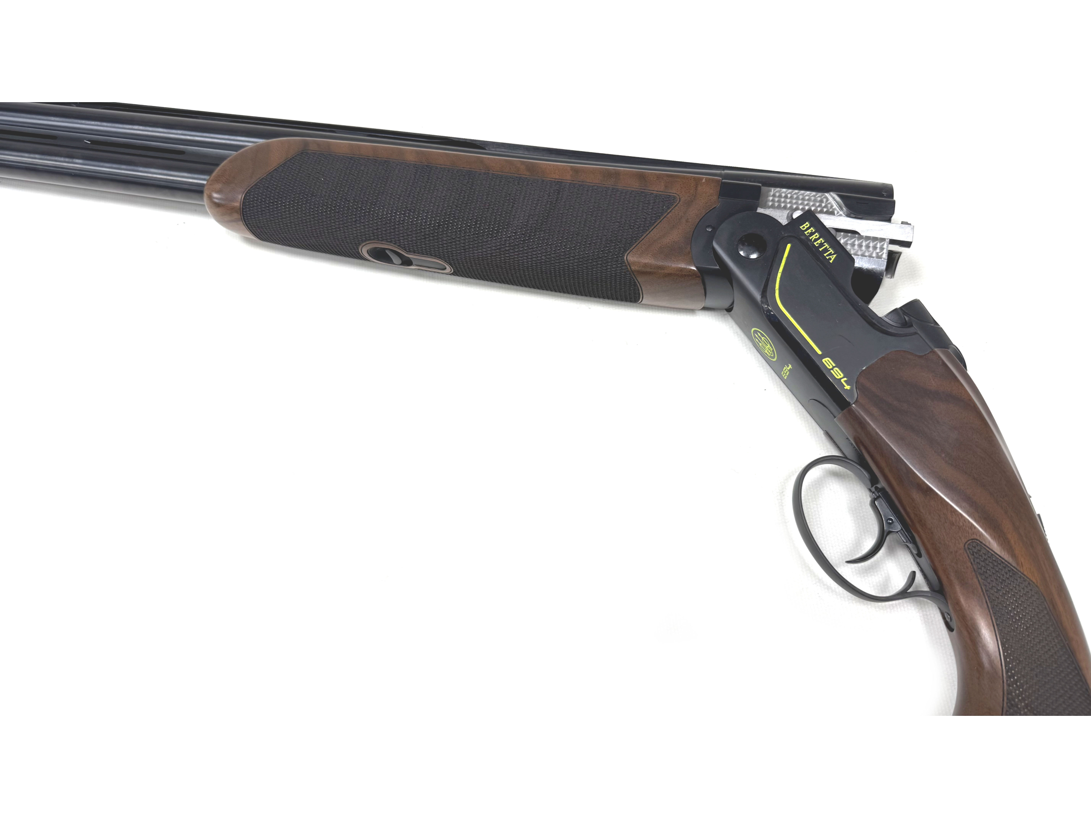 Beretta 694 Black DLC 32" Adjustable Left Hand Shotgun - 260305/008 Image 2