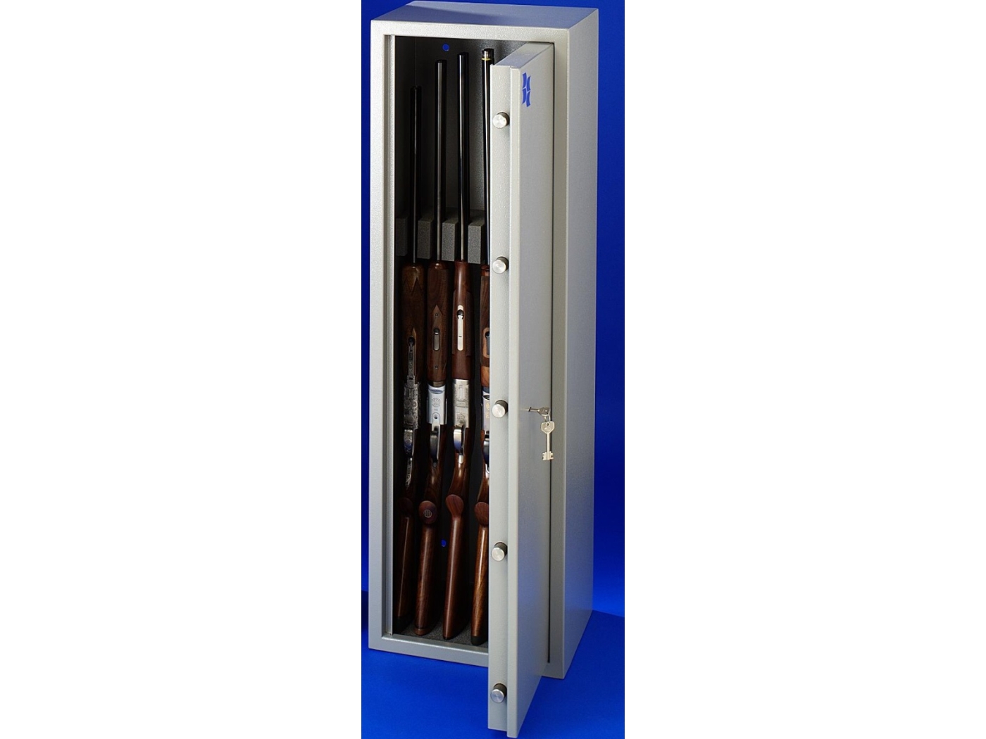 Brattonsound 7 Shotgun Safe With Vault Style Locking Door