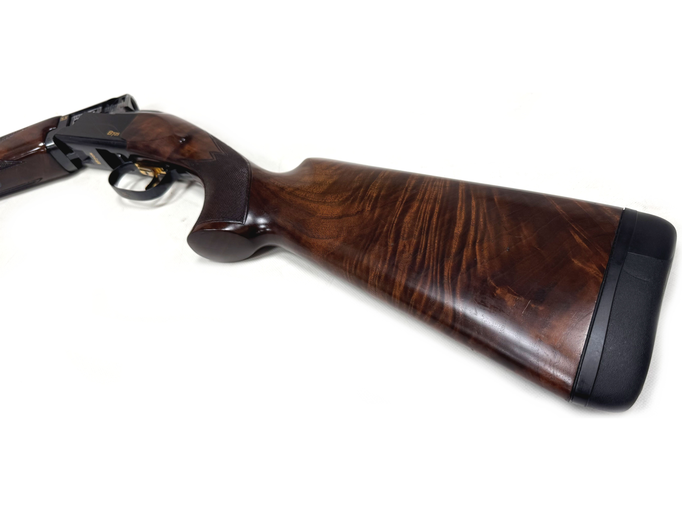 used b725 browning over and under 12b shotgun