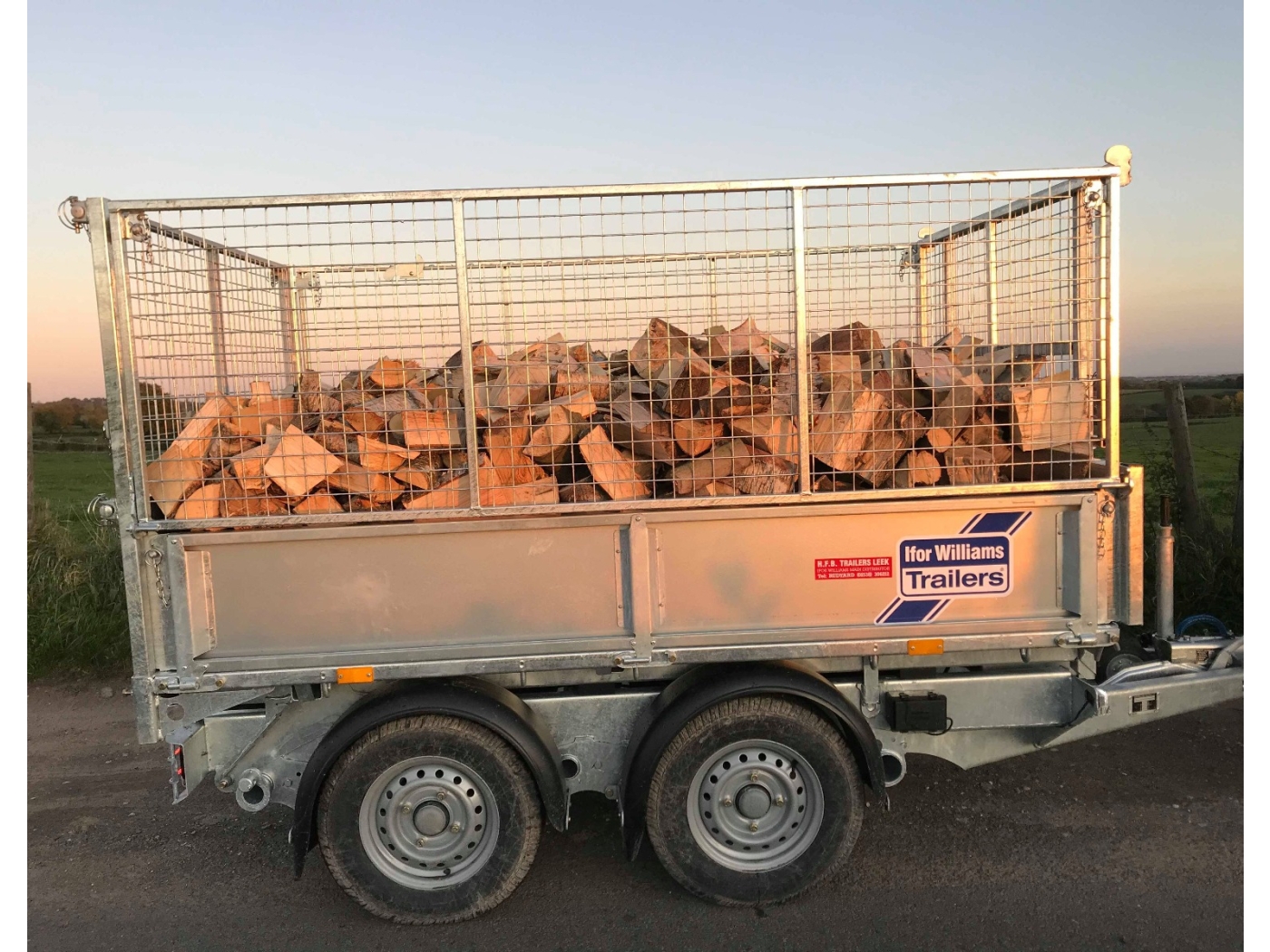 Seasoned Hardwood Firewood Logs For Sale Derbyshire