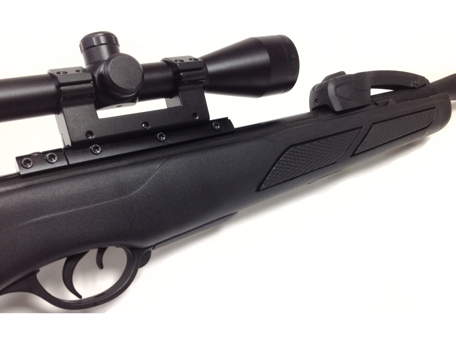 Gamo Varmint Swarm Tactical .22 Air Rifle