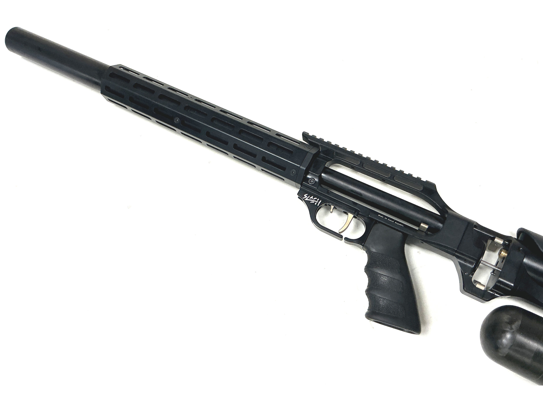 Used Taipan Slash Tactical 550mm .22 Pre-Charged Air Rifle Image 2