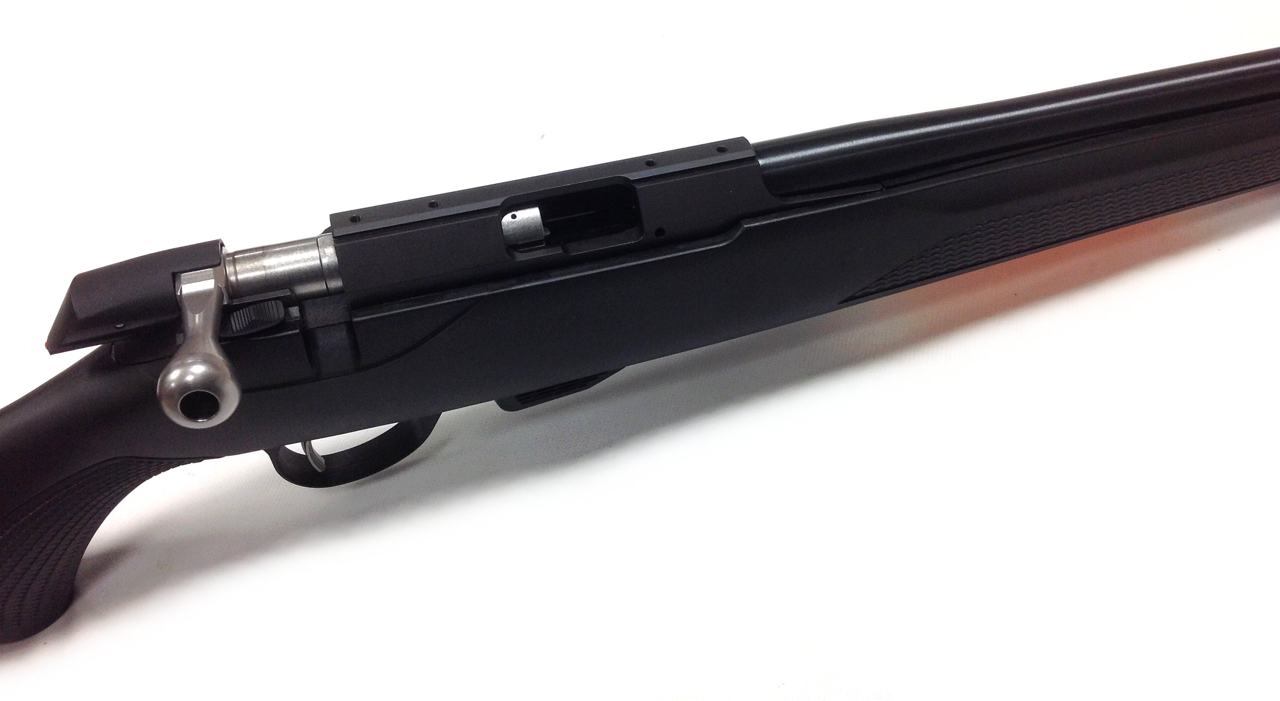 New Tikka T1x MTR 10 Shot .17 HMR Rifle