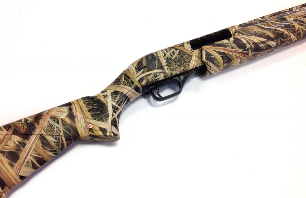 Winchester SXP Waterfowl 28" Pump Action Shotgun With 3.5" Chamber